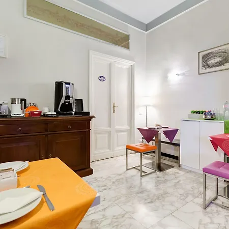 2 Passi Al Colosseo فندق مبيت وإفطار 4*