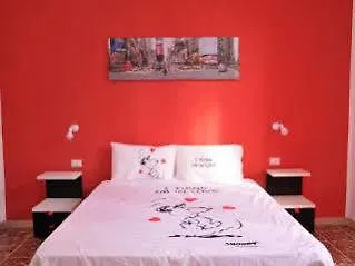 2 Passi Al Colosseo فندق مبيت وإفطار 4*