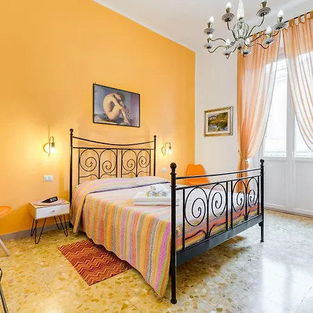 Bed and Breakfast 2 Passi Al Colosseo Ρώμη