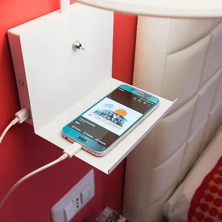 Bed and Breakfast 2 Passi Al Colosseo 4*