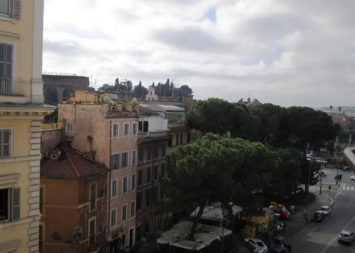 2 Passi Al Colosseo 4*