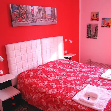 2 Passi Al Colosseo 4*