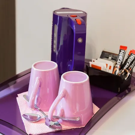 2 Passi Al Colosseo Bed & Breakfast 4*