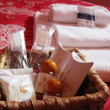 Bed & Breakfast 2 Passi Al Colosseo Rome