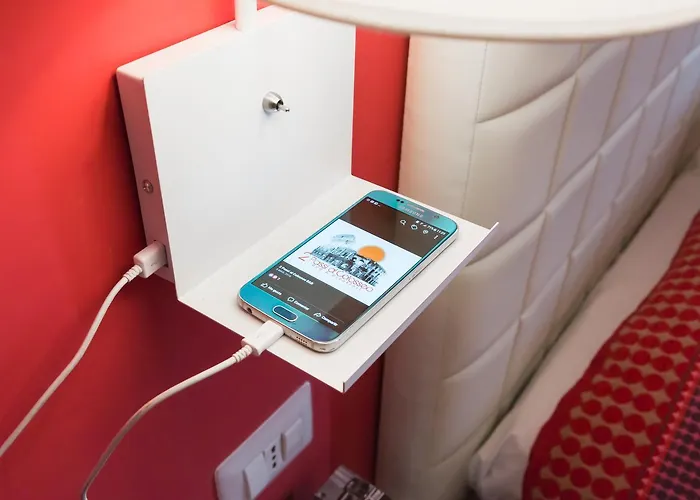 Couette-café 2 Passi Al Colosseo 4*