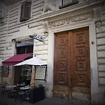 2 Passi Al Colosseo 4*